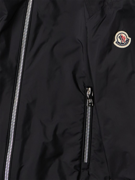 Moncler: Hilmi nylon rain jacket - 블랙 - kids-boys_1 | Luisa Via Roma
