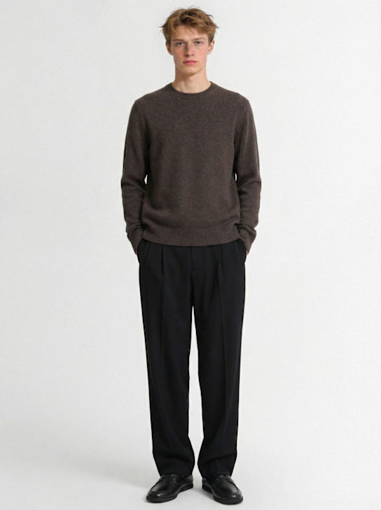 The Row: Pull col rond en cachemire Varly - Sable Foncé - men_1 | Luisa Via Roma