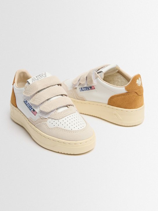 Autry: Kidstripes Low leather lace-up sneakers - Café/Beige - kids-girls_1 | Luisa Via Roma