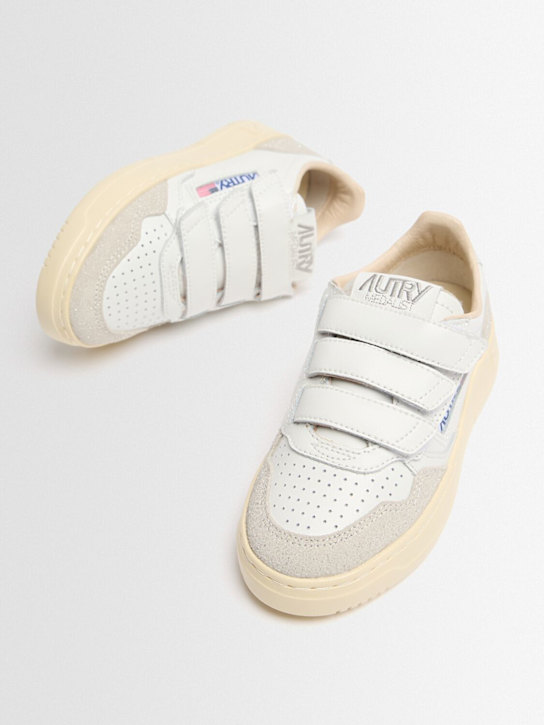 Autry: Kidstripes Low leather lace-up sneakers - 白色/灰色 - kids-boys_1 | Luisa Via Roma
