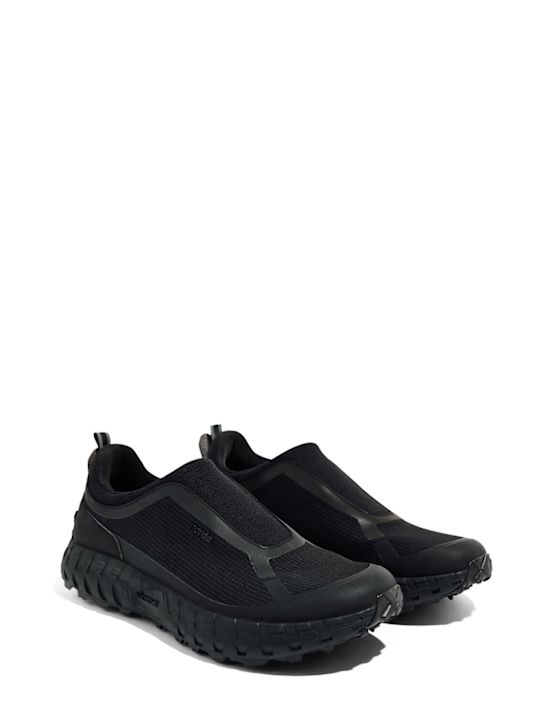 Norda: 003 Dyneema trail跑步鞋 - Pitch Black - men_1 | Luisa Via Roma
