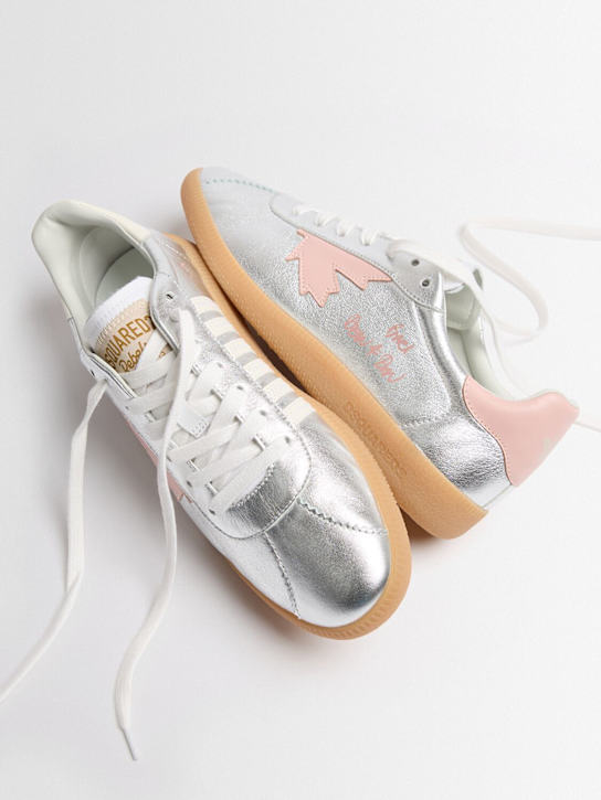 Dsquared2: Dsquared2 Rebel金属色效果运动鞋 - 银色 - women_1 | Luisa Via Roma