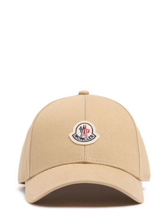 Moncler: LOGO纯棉华达呢棒球帽 - 米黄色 - men_0 | Luisa Via Roma