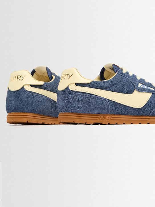Autry: Windspin Low sneakers - Bleuet - men_1 | Luisa Via Roma