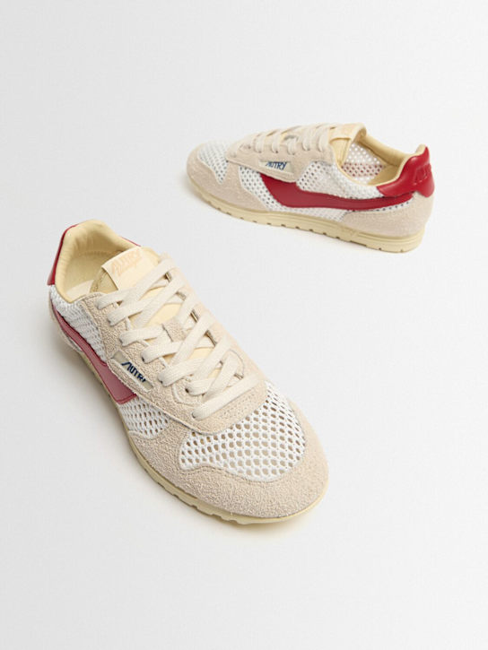 Autry: Windspin Low sneakers - White/Red/Sand - women_1 | Luisa Via Roma