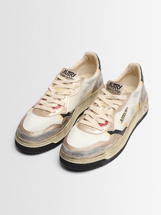 Autry: Super Vintage Medalist低帮运动鞋 - 白色/金色 - men_1 | Luisa Via Roma