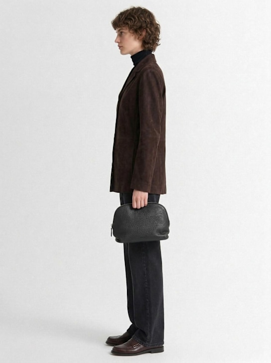 The Row: Agnes grain leather pouch - Black - women_1 | Luisa Via Roma