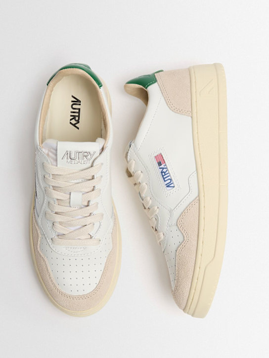 Autry: Medalist Low sneakers - White/Amazon - men_1 | Luisa Via Roma