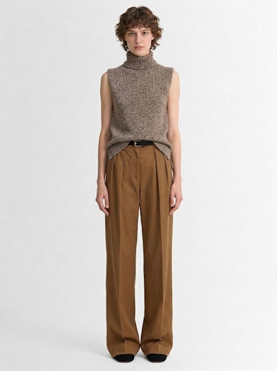 The Row: Merilas羊绒高领上衣 - 米黄色 - women_1 | Luisa Via Roma