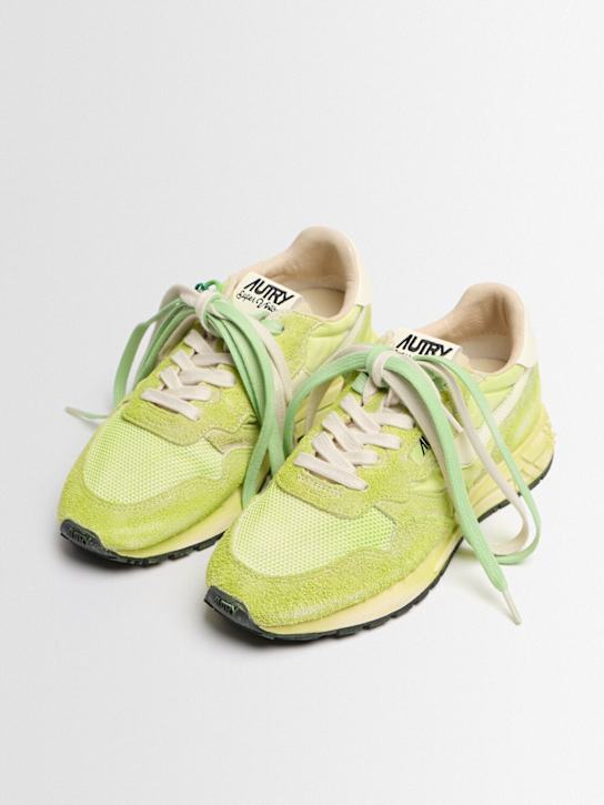 Autry: Reelwind低帮运动鞋 - White/Electric - women_1 | Luisa Via Roma