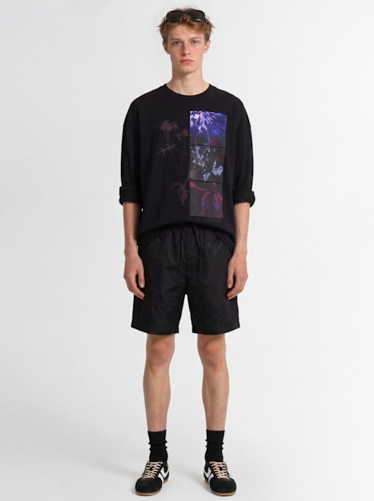 Dries Van Noten: Piperi fluid shorts - Black - men_1 | Luisa Via Roma