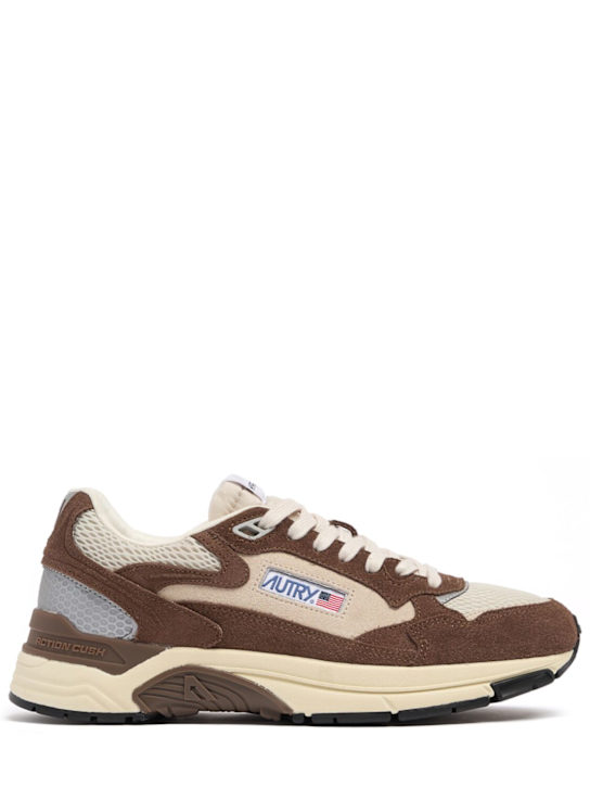 Autry: Hyperway low sneakers - Sand/Cotto - men_0 | Luisa Via Roma
