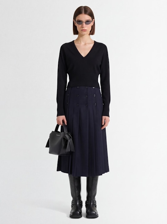 Our Legacy: Sharp knit v-neck sweater - women_1 | Luisa Via Roma