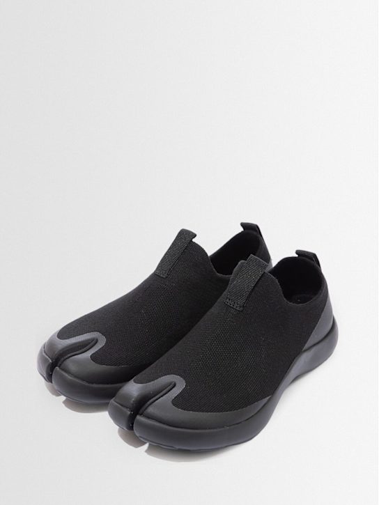 Tabi: Tabi Tencel  blend slip-on sneakers - Black - women_1 | Luisa Via Roma