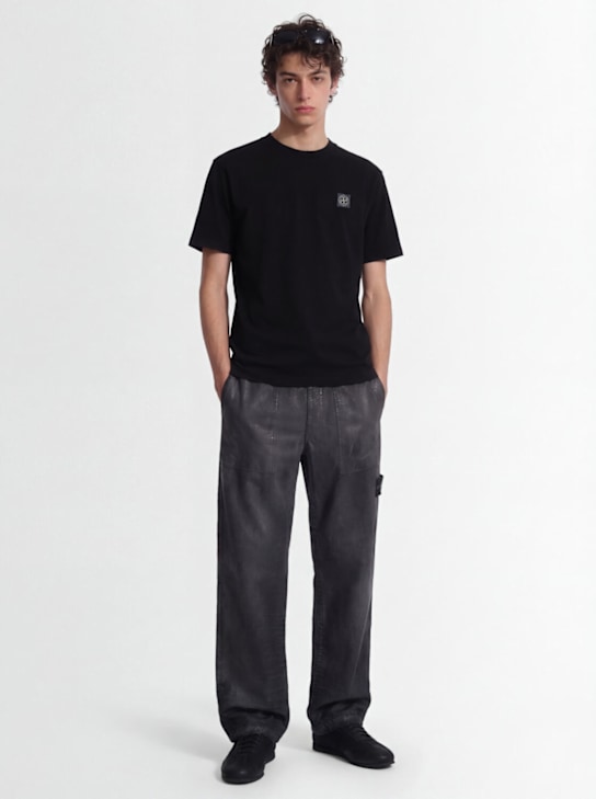 Stone Island: LOGO贴片棉质T恤 - 黑色 - men_1 | Luisa Via Roma