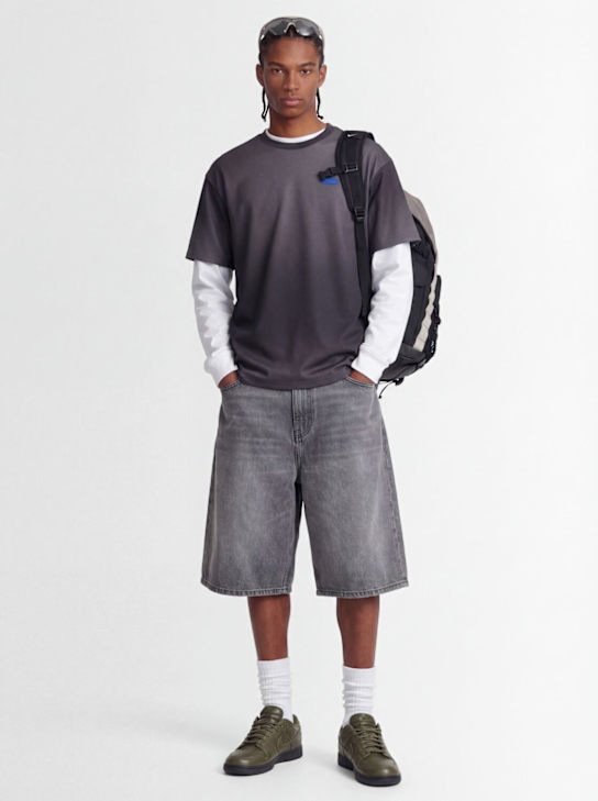 Nike: Premium Essentials tee - Anthrazit - men_1 | Luisa Via Roma