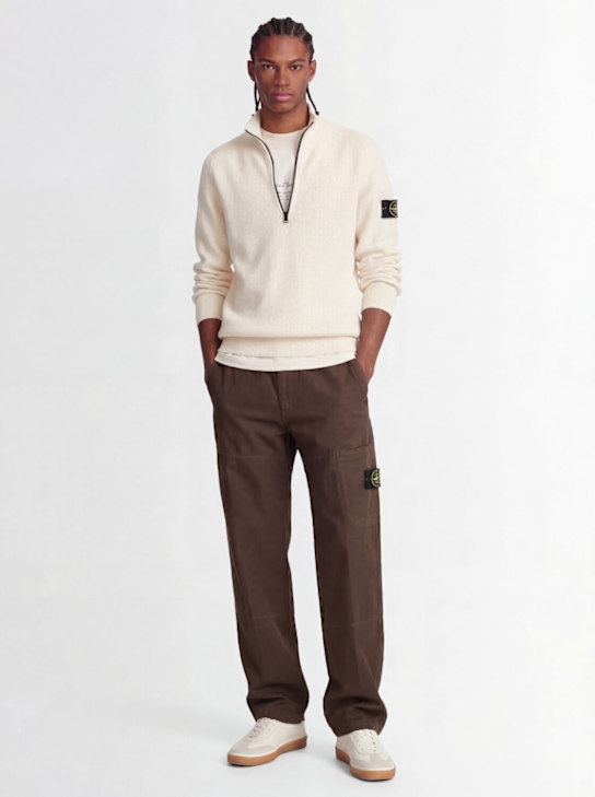 Stone Island: Logo棉质半拉链针织衫 - 象牙色 - men_1 | Luisa Via Roma