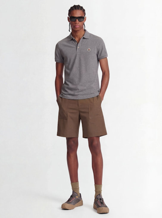 Moncler: Logo patch cotton polo shirt - 灰色 - men_1 | Luisa Via Roma