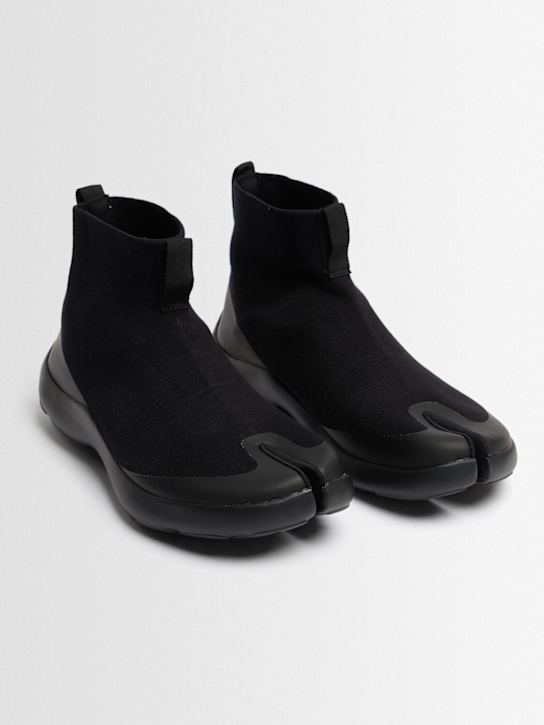 Tabi: Tencel tabi high-top sneakers - Black - men_1 | Luisa Via Roma