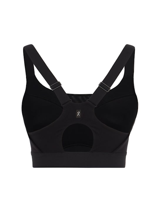 On: Performance文胸上衣 - 黑色 - women_1 | Luisa Via Roma