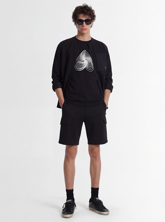 Moose Knuckles: Dalon短裤 - 黑色 - men_1 | Luisa Via Roma