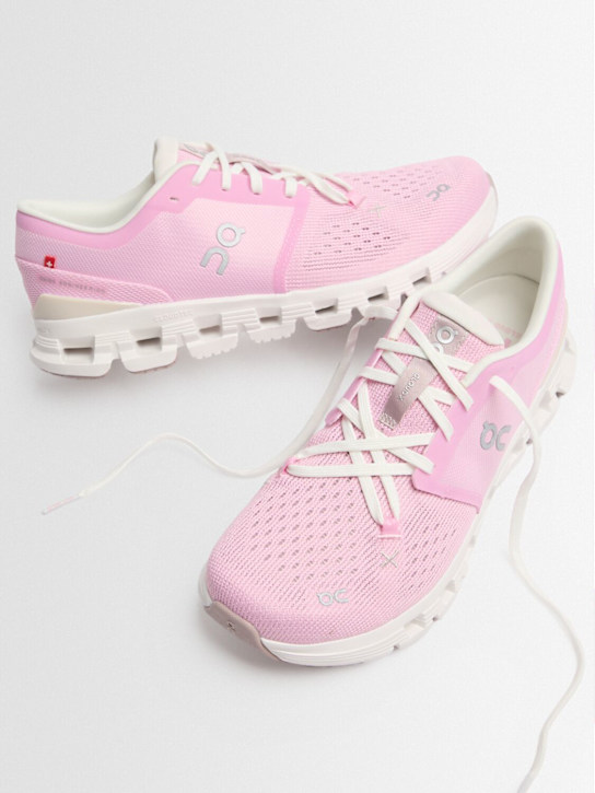 On: Cloud X 4运动鞋 - Petal/Sand - women_1 | Luisa Via Roma