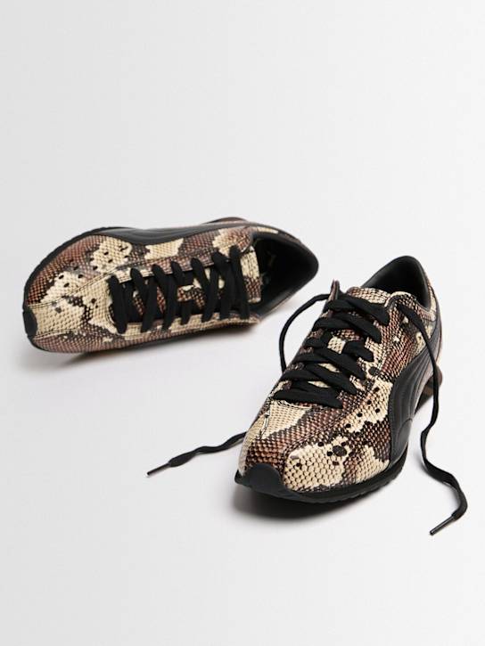 PUMA: Sprint snake embossed sneakers - 黄褐色 - women_1 | Luisa Via Roma