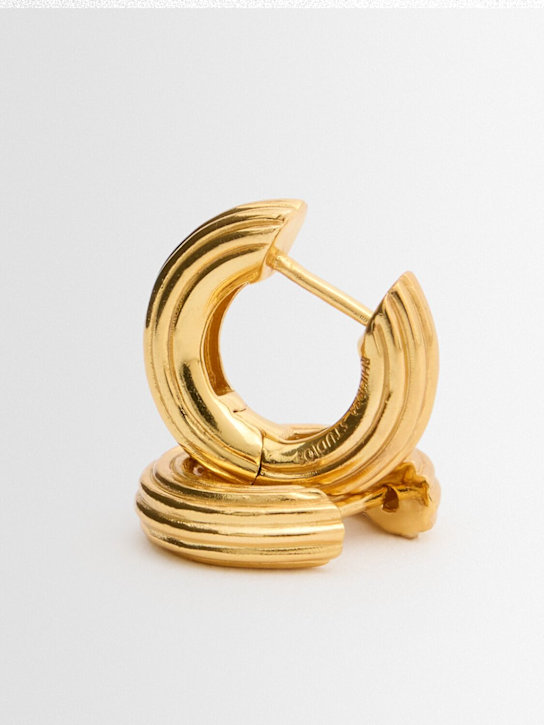 Philippa Studios: Bold grooved small hoop earrings - 金色 - women_1 | Luisa Via Roma