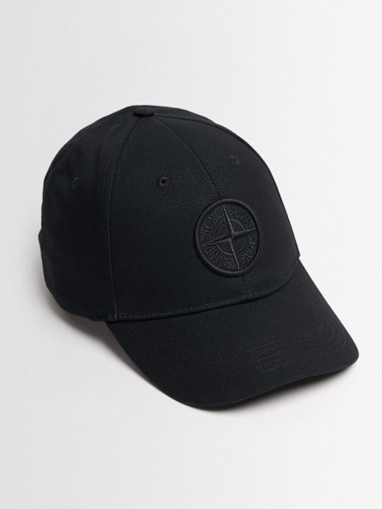 Stone Island: Logo棉质棒球帽 - 黑色 - men_1 | Luisa Via Roma