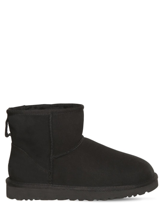 Ugg: 10mm Mini Classic II shearling boots - women_0 | Luisa Via Roma