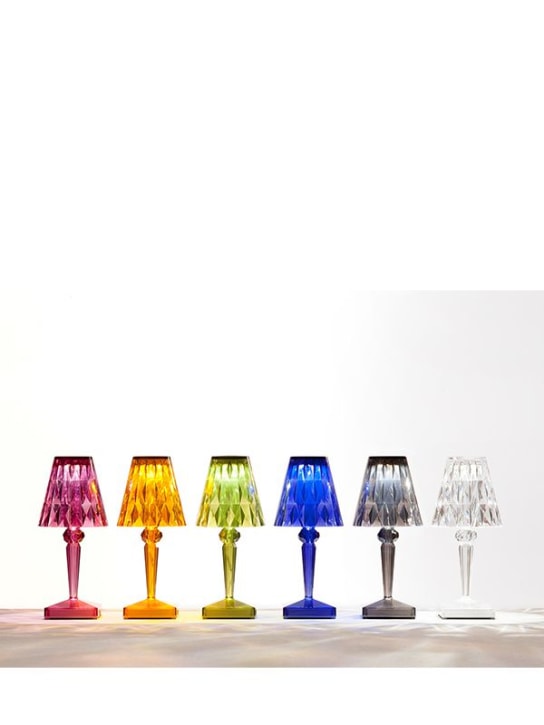 Kartell: Battery table lamp - Grey - ecraft_3 | Luisa Via Roma