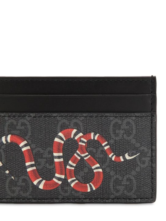 Gucci: Snake GG Supreme coated canvas card hold - Black - men_1 | Luisa Via Roma