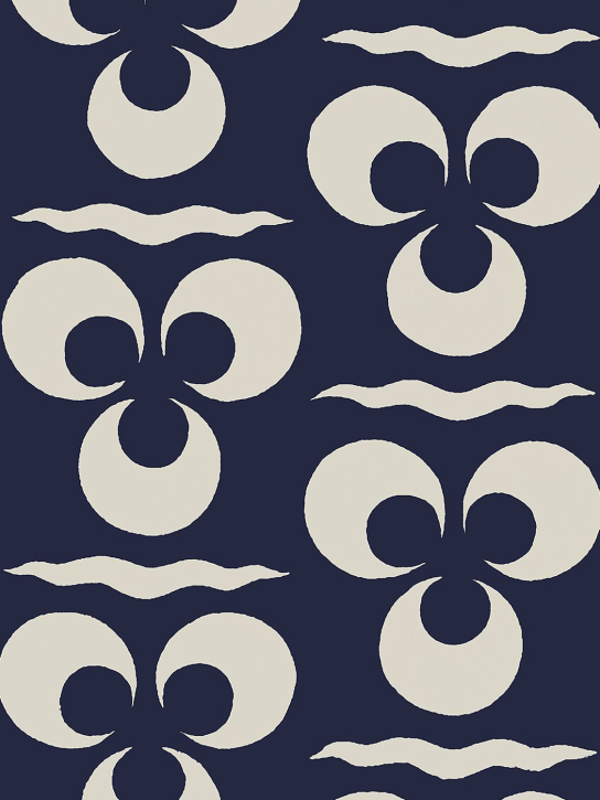 Arjumand's World: Mumtaz bloom neutral printed wallpaper - Blau/Weiß - ecraft_0 | Luisa Via Roma