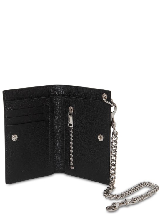 Saint Laurent: Grained leather chain wallet - men_1 | Luisa Via Roma