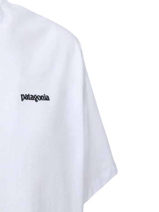 Patagonia: P-6 Logo Responsibility t-shirt - men_1 | Luisa Via Roma