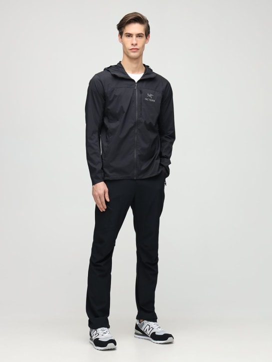 Arc'teryx: Jacke mit Kapuze "Squamish" - men_1 | Luisa Via Roma