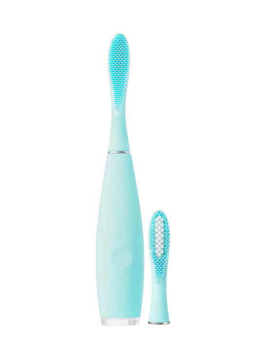 Foreo: Issa 2 Sensitive electric toothbrush set - Mint - beauty-men_0 | Luisa Via Roma