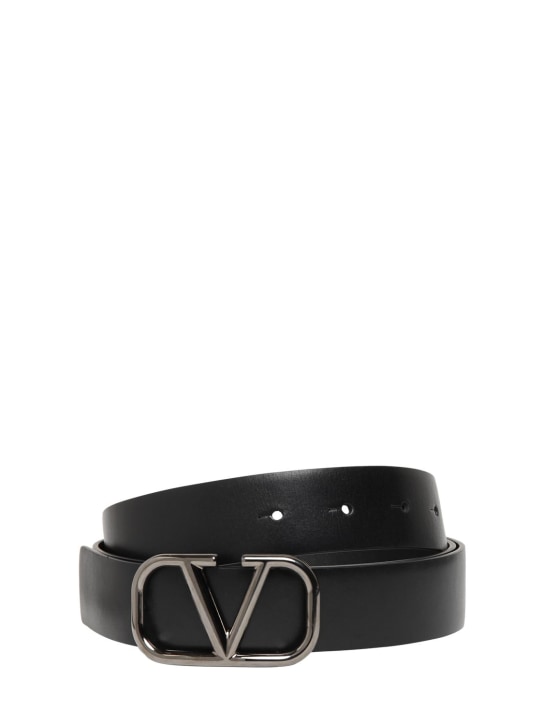 Valentino Garavani: 30mm Leather belt w/ V logo buckle - Black - men_0 | Luisa Via Roma