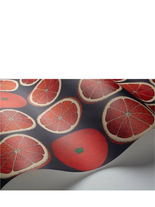 Fornasetti: Papel tapiz Arance - Rojo/Multi - ecraft_1 | Luisa Via Roma