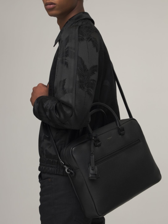 Saint Laurent: Logo detail leather briefcase - Siyah - men_1 | Luisa Via Roma