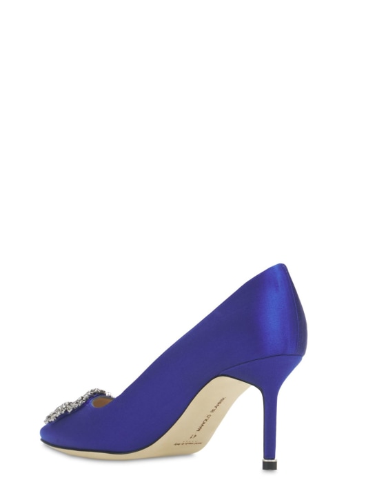 Manolo Blahnik: 70毫米Hangisi绸缎高跟鞋 - 宝蓝色 - women_3 | Luisa Via Roma