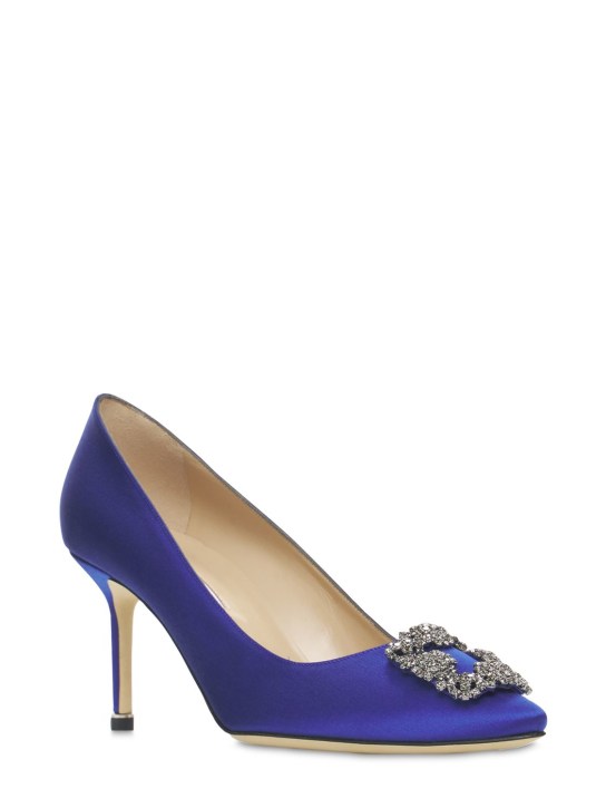 Manolo Blahnik: 70毫米Hangisi绸缎高跟鞋 - 宝蓝色 - women_2 | Luisa Via Roma