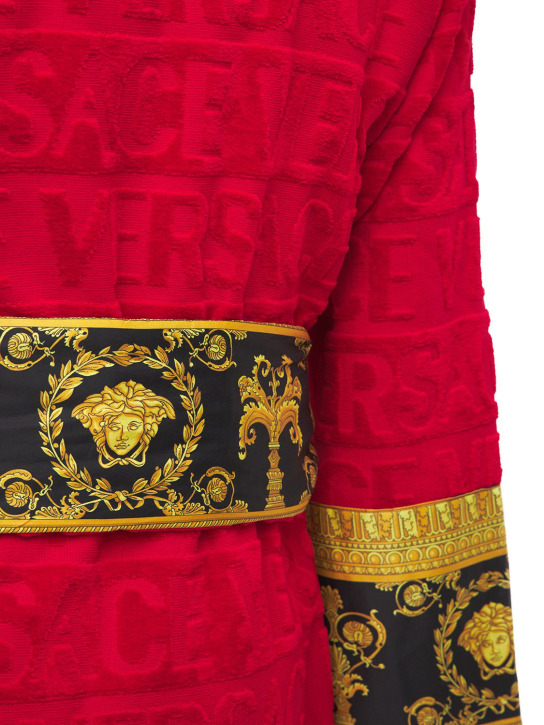 Versace: Barocco & Robe bathrobe - Red - ecraft_6 | Luisa Via Roma