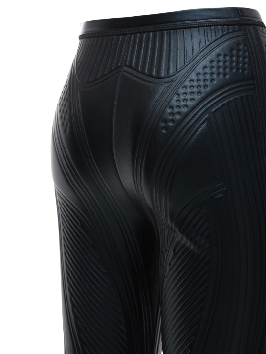 MUGLER: Embossed shiny stretch jersey leggings - Black - women_6 | Luisa Via Roma