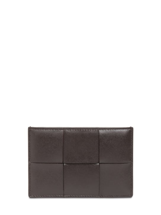 Bottega Veneta: Cassette leather credit card case - Fondente - men_0 | Luisa Via Roma