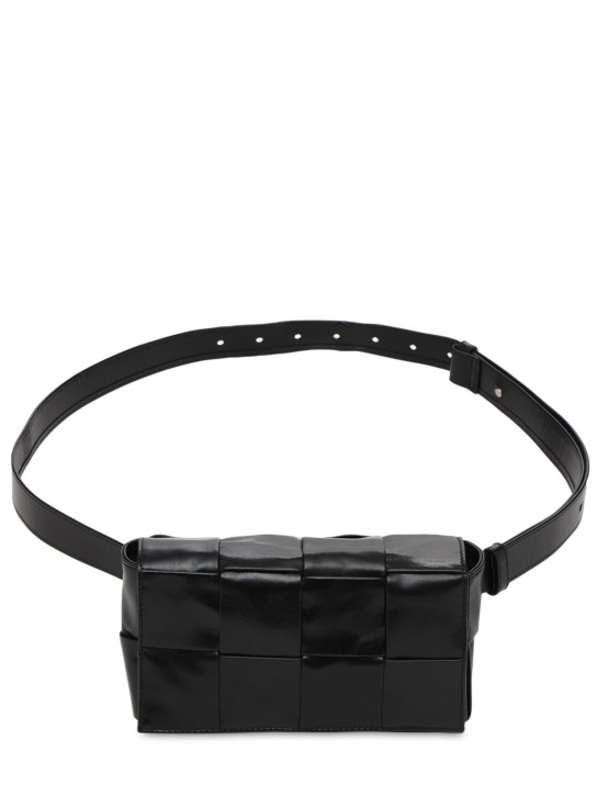 Bottega Veneta: Cassette Intreccio leather belt bag - Siyah - men_0 | Luisa Via Roma