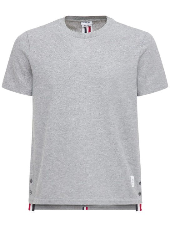 Thom Browne: T-shirt in jersey di cotone a intarsio - Grigio - men_0 | Luisa Via Roma