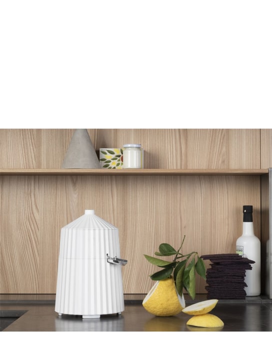Alessi: Spremiagrumi elettrico Plissé - Bianco - ecraft_2 | Luisa Via Roma