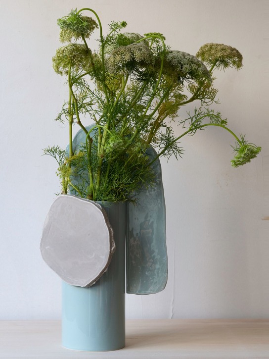 Vitra: Vase Découpage Feuille - Bleu - ecraft_1 | Luisa Via Roma