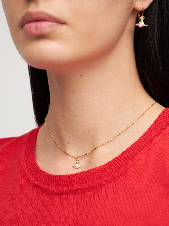 Vivienne Westwood: Balbina imitation pearl pendant necklace - Gold/White - women_1 | Luisa Via Roma